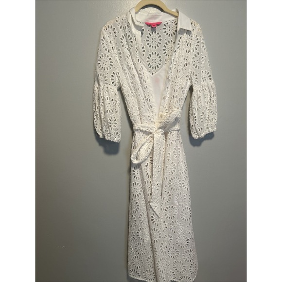 Lilly Pulitzer Dresses & Skirts - Lilly Pulitzer DRESS MIALYNN MIDI EYELET SHIRT White Pinwheel Size 6